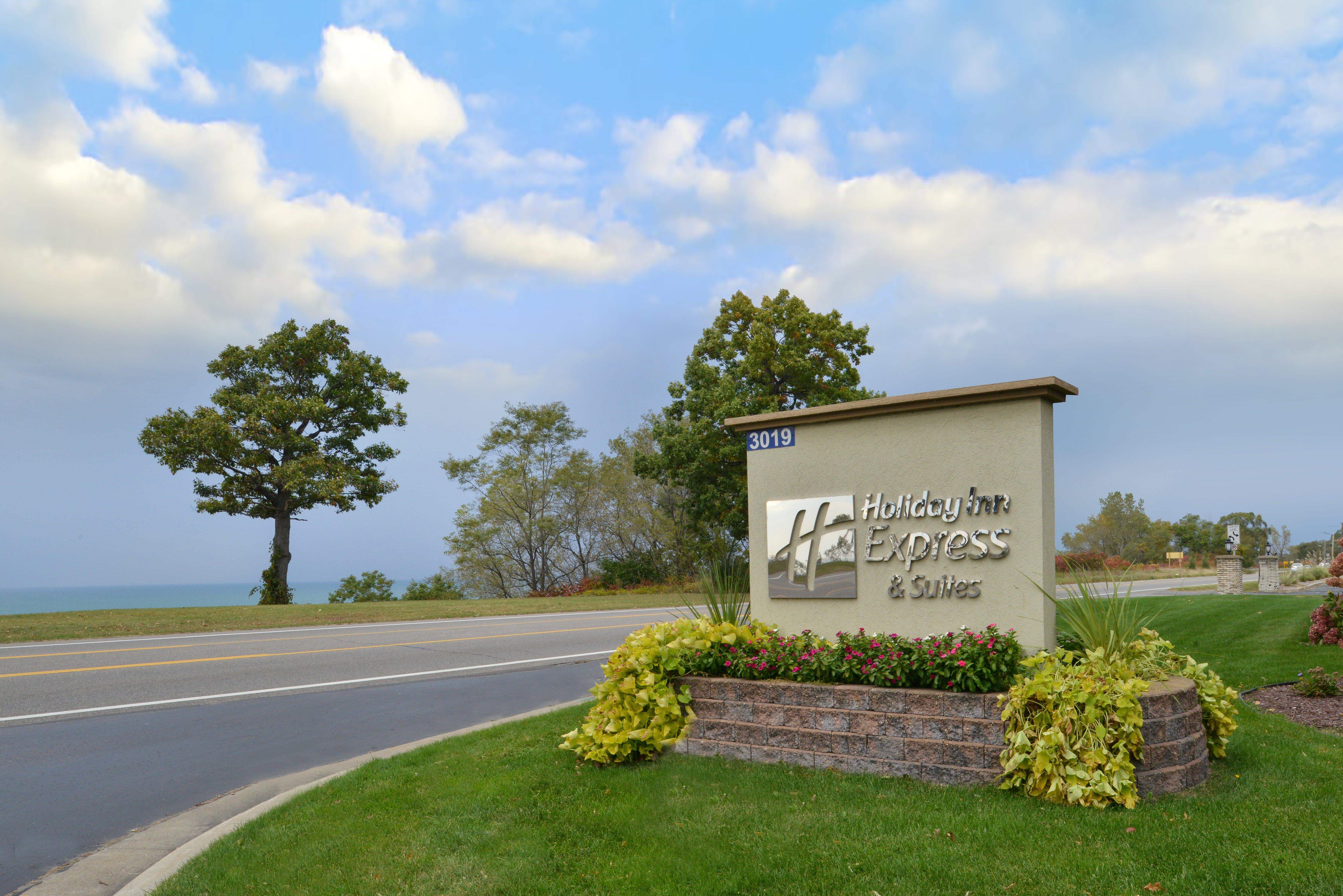 Holiday Inn Express Hotel & Suites-Saint Joseph By Ihg Esterno foto
