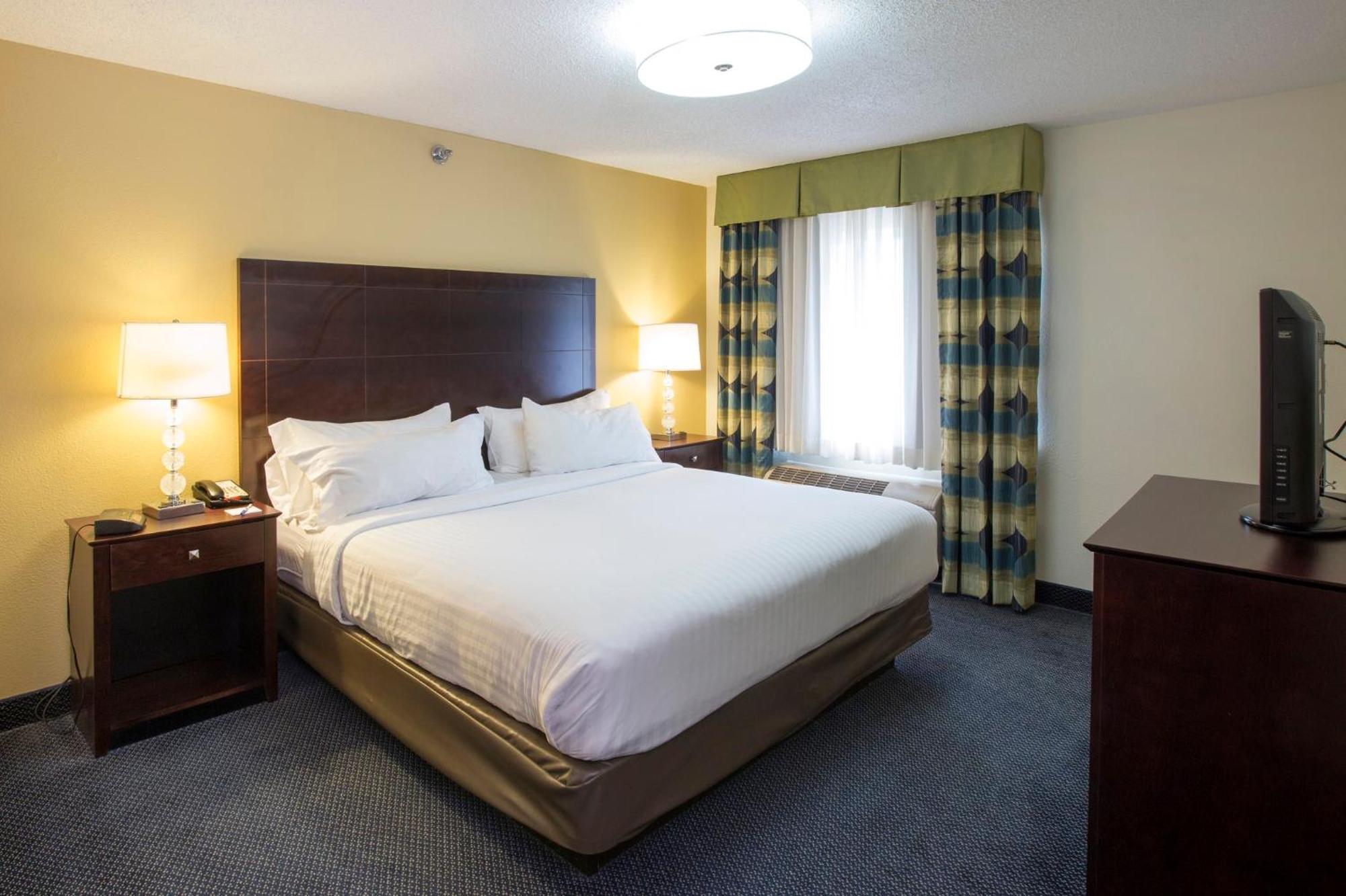 Holiday Inn Express Hotel & Suites-Saint Joseph By Ihg Esterno foto